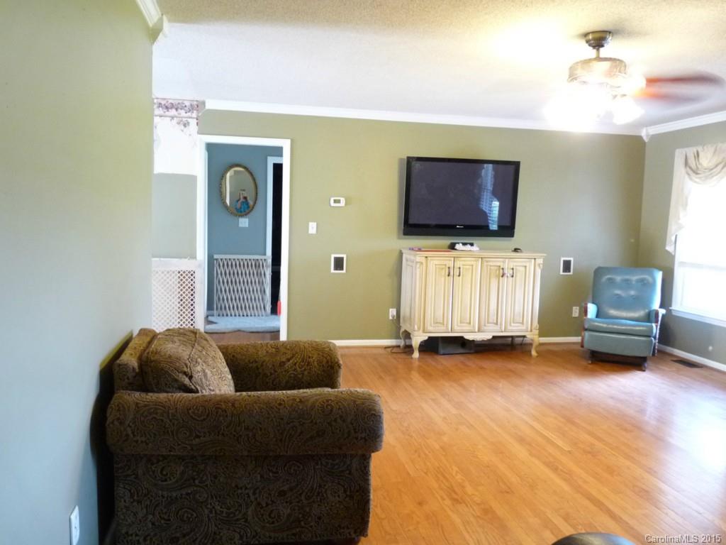 1648 Potter Road Lancaster, SC 29720 - Photo 6 of 23