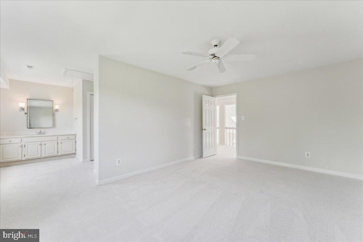 3020 Fox Mill Road Oakton, VA 22124 - Photo 42 of 65 Gallery Image 42