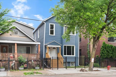 $775,000 | 1831 North California Avenue, Chicago, IL 60647