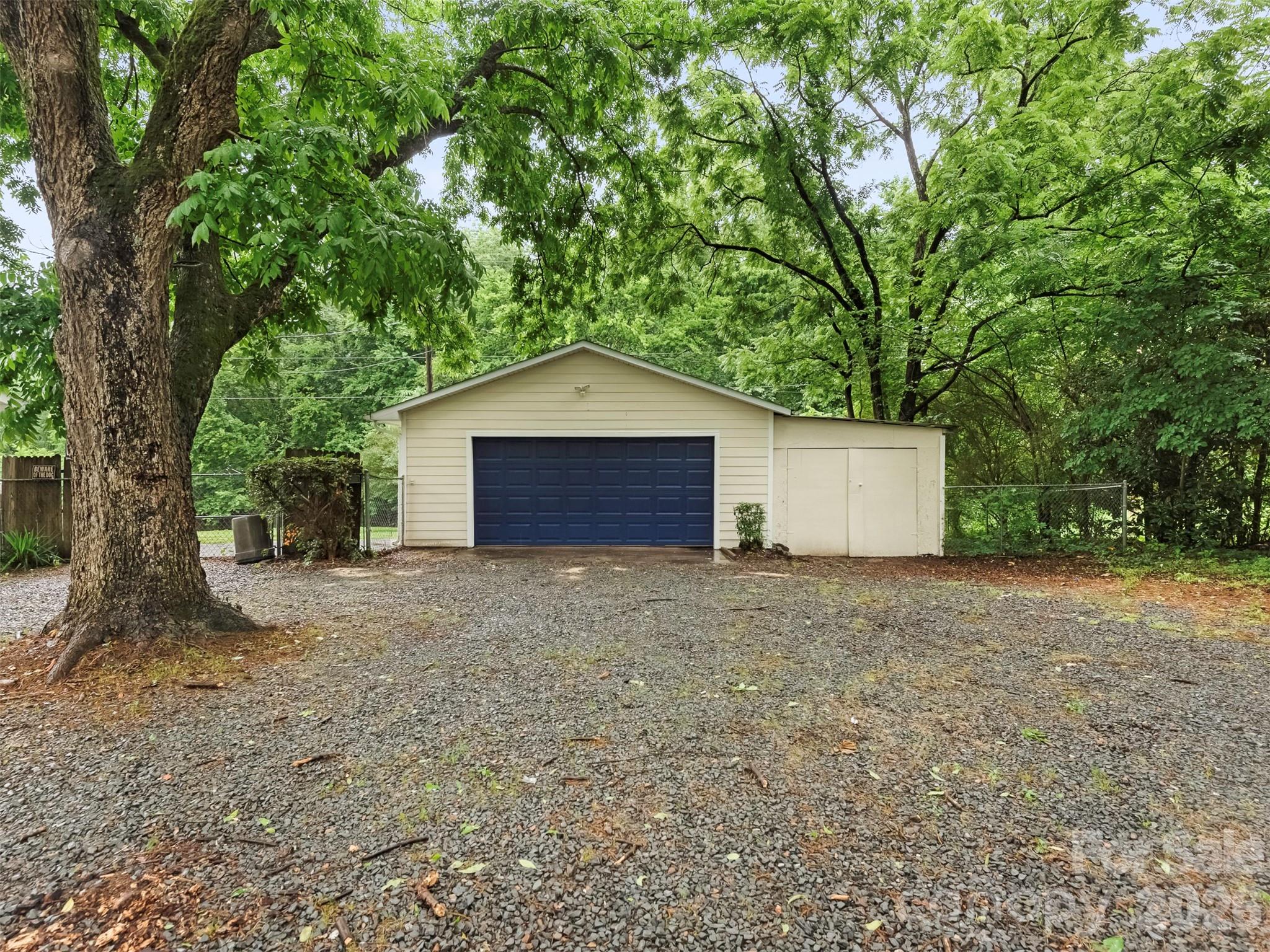 1016 Underwood Road Matthews, NC 28104 - Photo 41 of 48