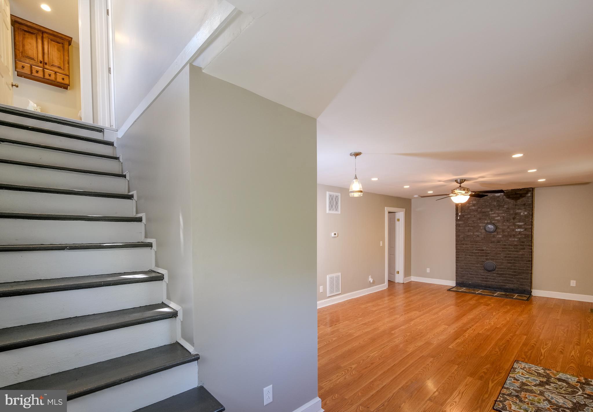 1538 Senseny Road Winchester, VA 22602 - Photo 9 of 23