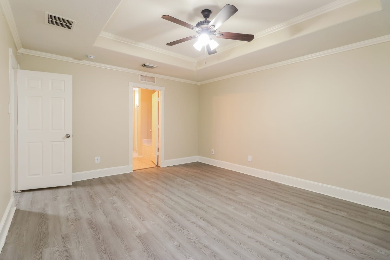 6806 Baron Gate Court Spring, TX 77379 - Photo 11 of 15