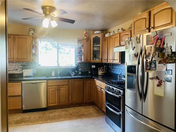 $199,900 | 16 Coates Avenue, New Castle, PA 16101