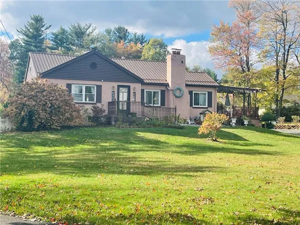 $199,900 | 16 Coates Avenue, New Castle, PA 16101