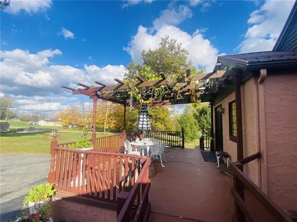 $199,900 | 16 Coates Avenue, New Castle, PA 16101