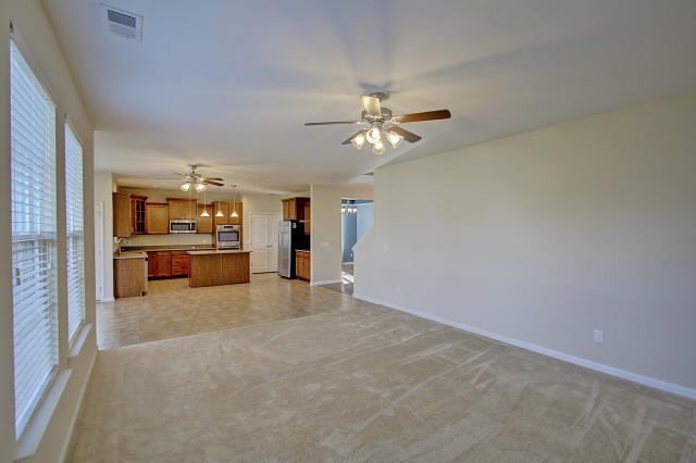 2031 Triple Crown Lane Ridgeville, SC 29472 - Photo 4 of 17 2031 Triple Crown (20)0020