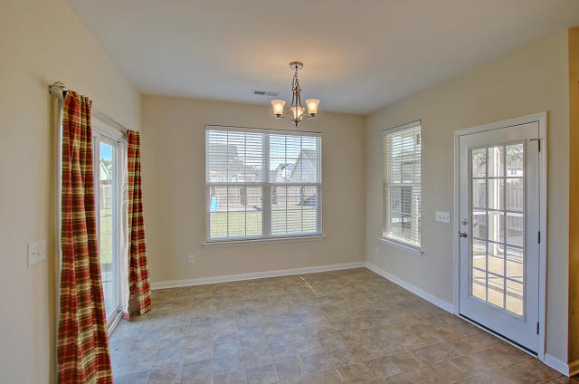 2031 Triple Crown Lane Ridgeville, SC 29472 - Photo 5 of 17 2031 Triple Crown (19)0019