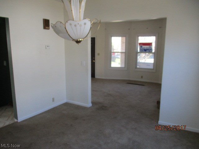 445 Arbor Road Cleveland, OH 44108 - Photo 7 of 26 Gallery Image 7