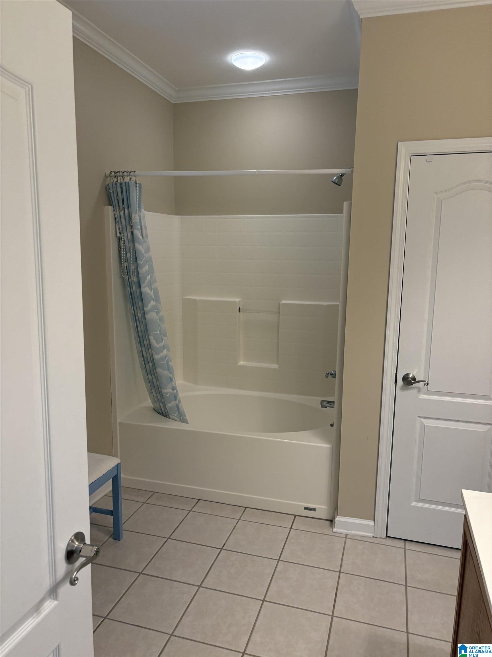 266 High Ridge Drive Pelham, AL 35124 - Photo 7 of 13 Gallery Image 7