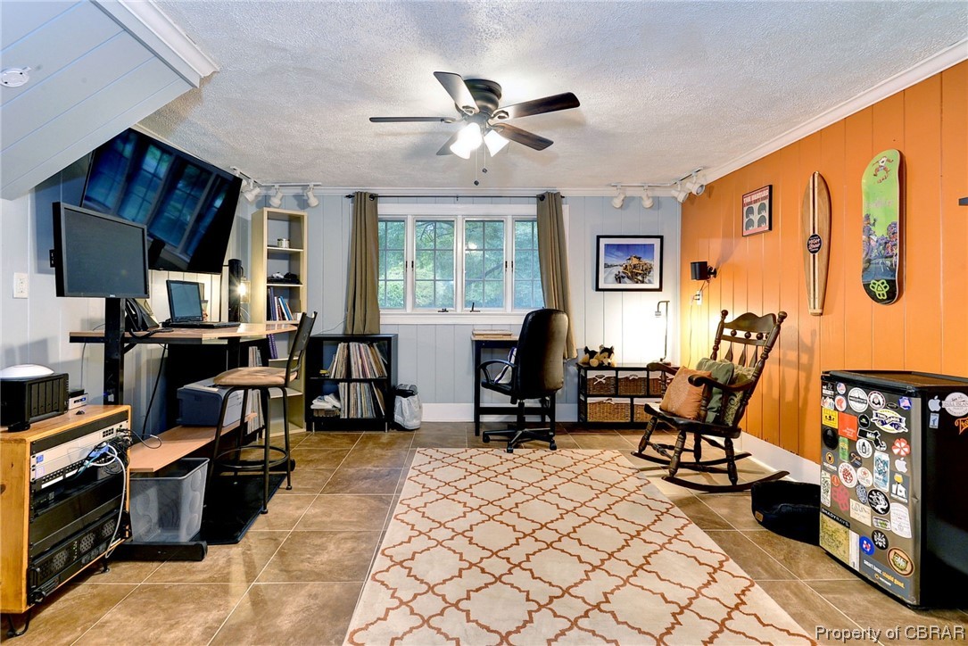 122 Selden Road Newport News, VA 23606 - Photo 12 of 38 Home office or rec room featuring crown molding, tile flooring, track lighting, and ceiling fan