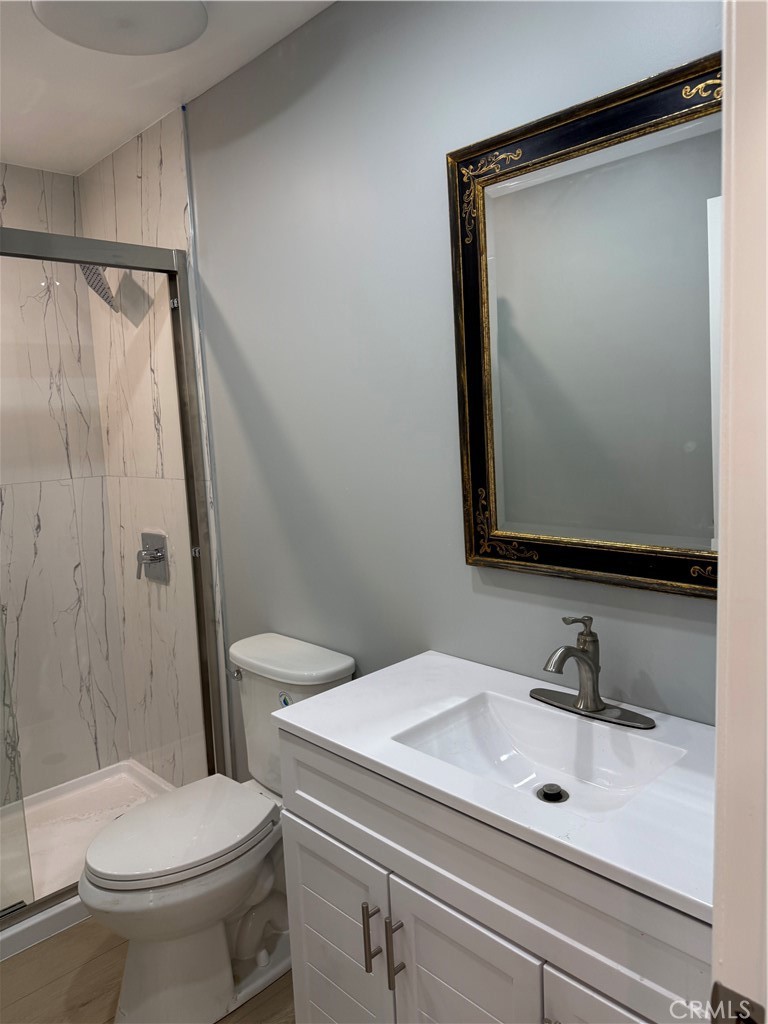 7035 1/2 Rhea Reseda, CA 91335 - Photo 14 of 24 Gallery Image 14