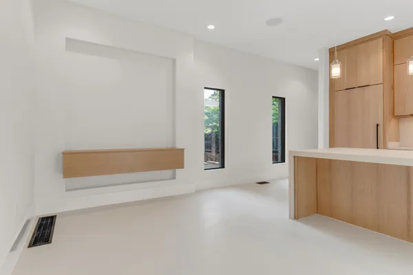 $1,500,000 | 5393 Alladin Avenue, Unit 5, Memphis, TN 38119