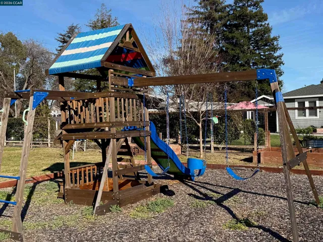 $1,350,000 | 1579 Farm Bureau Road, Concord, CA 94519