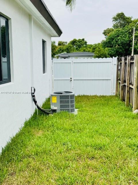 11730 Northwest 3rd Avenue Miami, FL 33168 - Photo 29 of 30