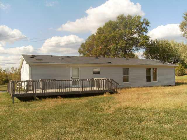 977 Pribble Road Lawrenceburg, IN 47025 - Photo 3 of 12 Gallery Image 3