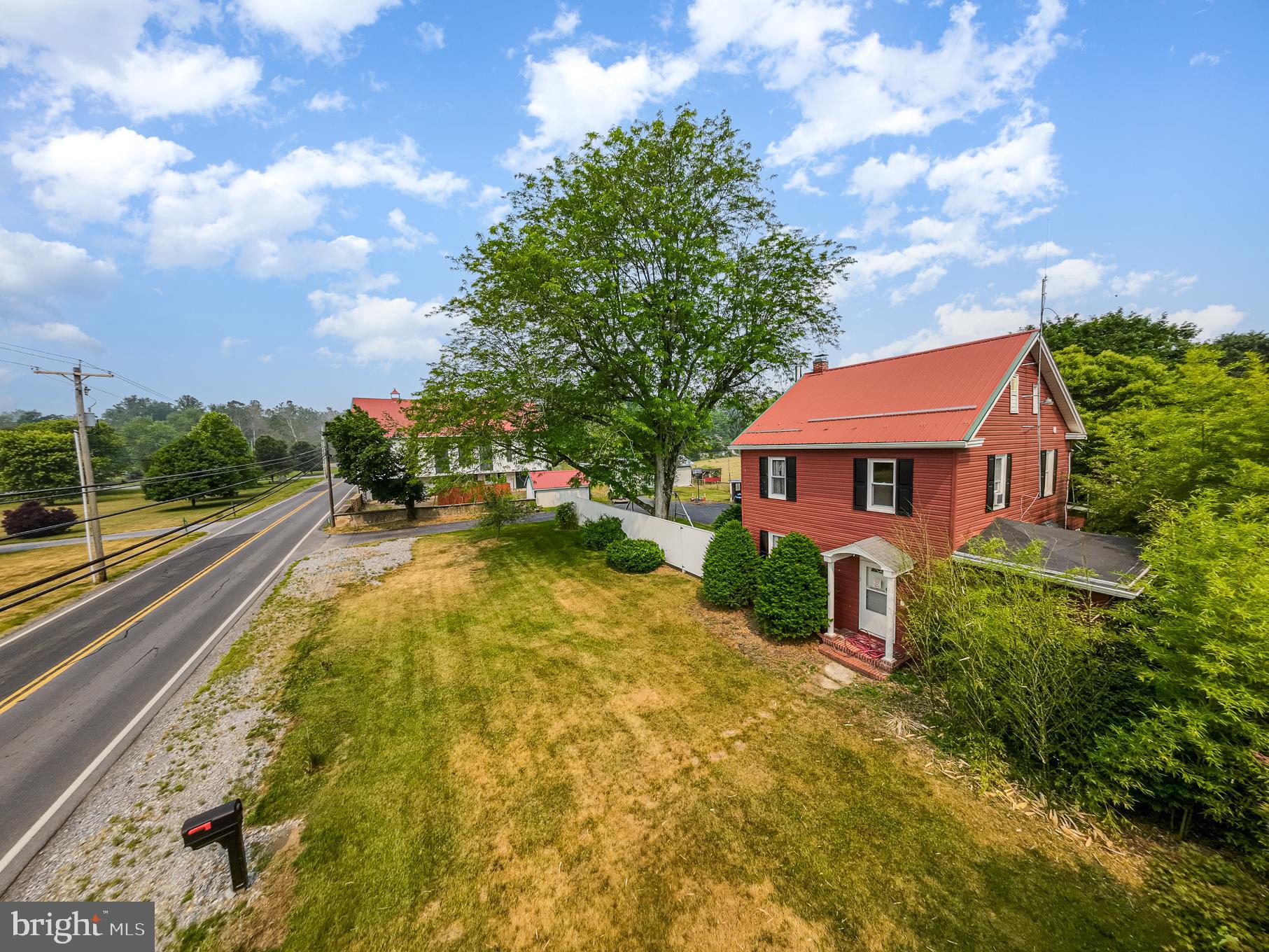 507 Pine Road Carlisle, PA 17015 - Photo 4 of 42 Gallery Image 4