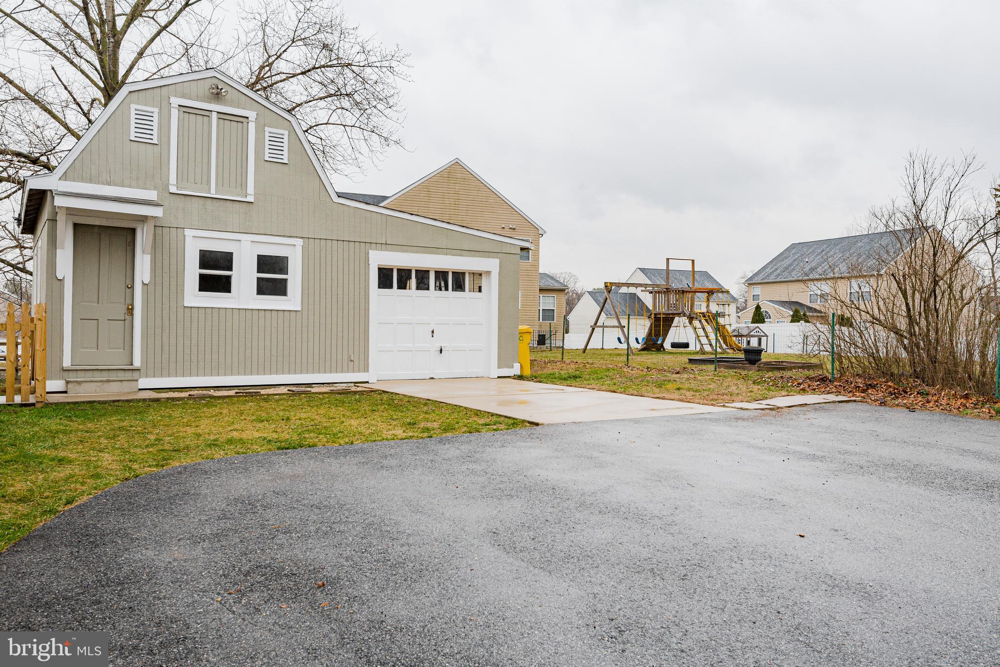 1275 Delmont Road Severn, MD 21144 - Photo 3 of 40 GARAGE WITH LARGE STORAGE/MAN CAVE ROOM