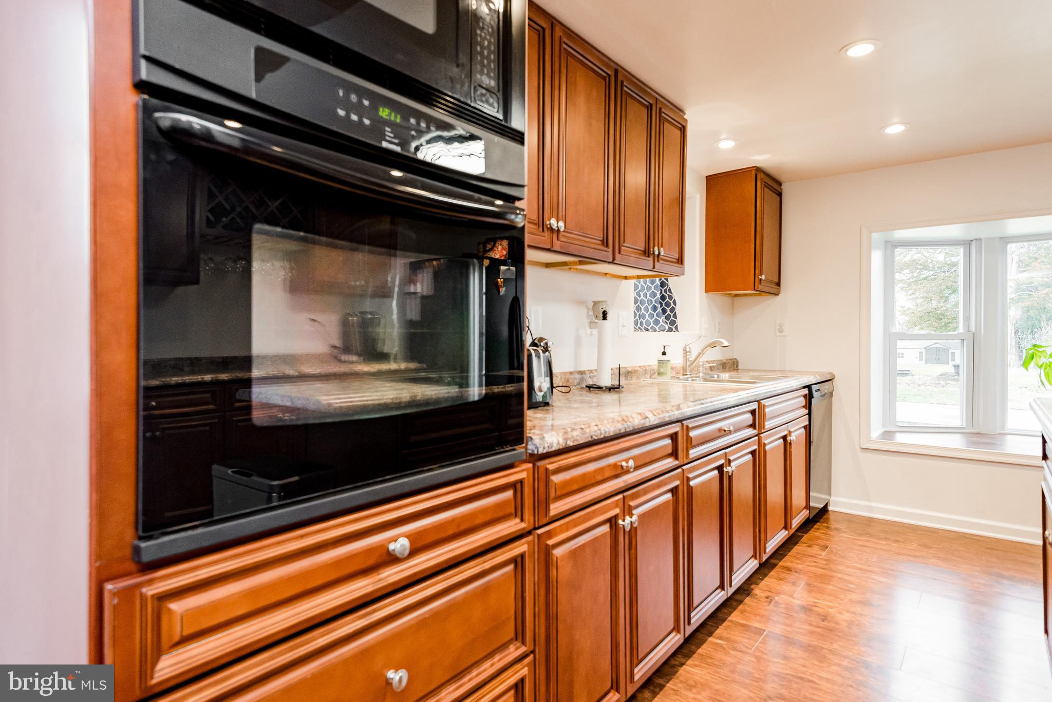 1275 Delmont Road Severn, MD 21144 - Photo 21 of 40 BUILT IN WALL OVEN