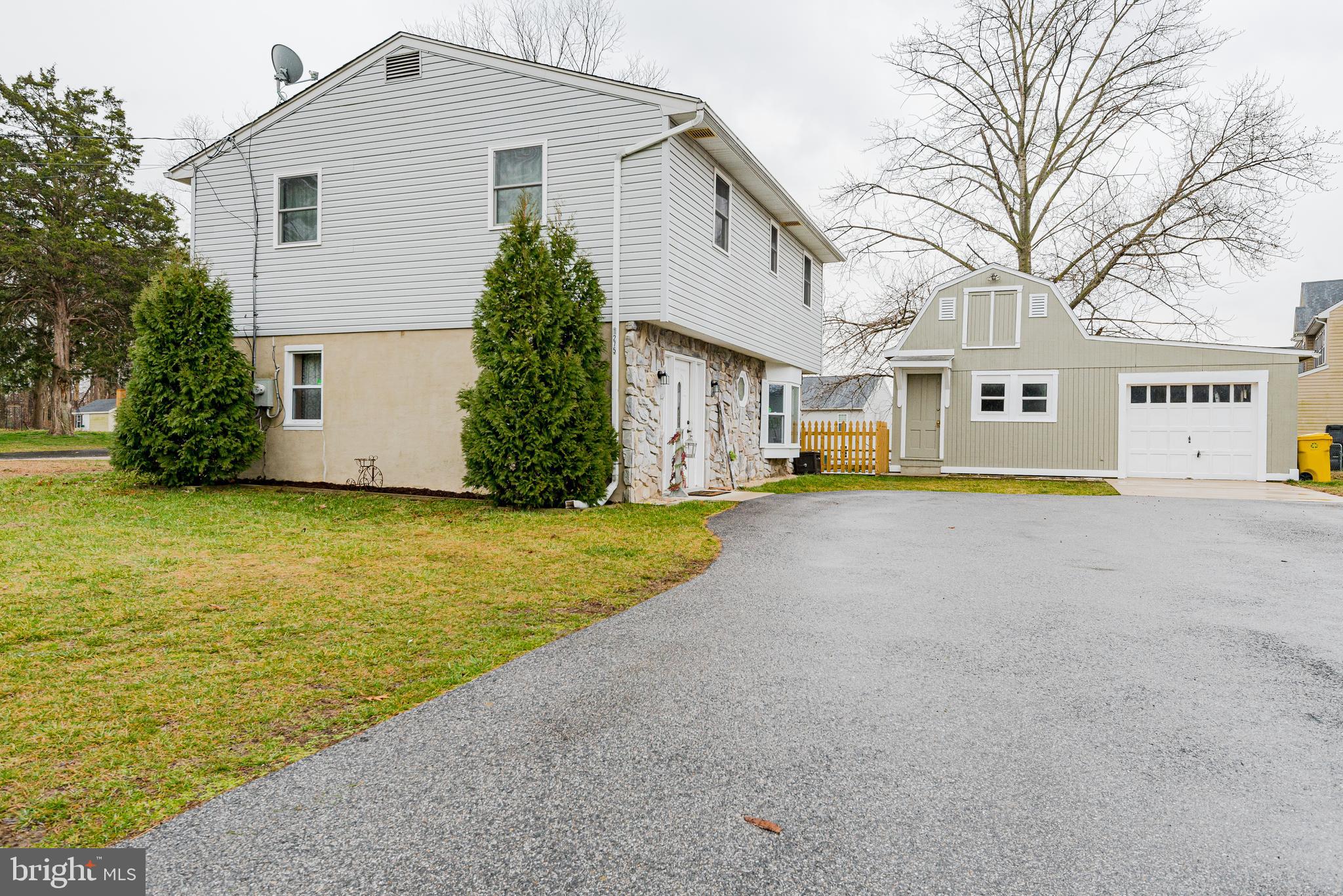 1275 Delmont Road Severn, MD 21144 - Photo 5 of 40 PARKING FOR AT LEAST 4 VEHICLES AND A TRAILER