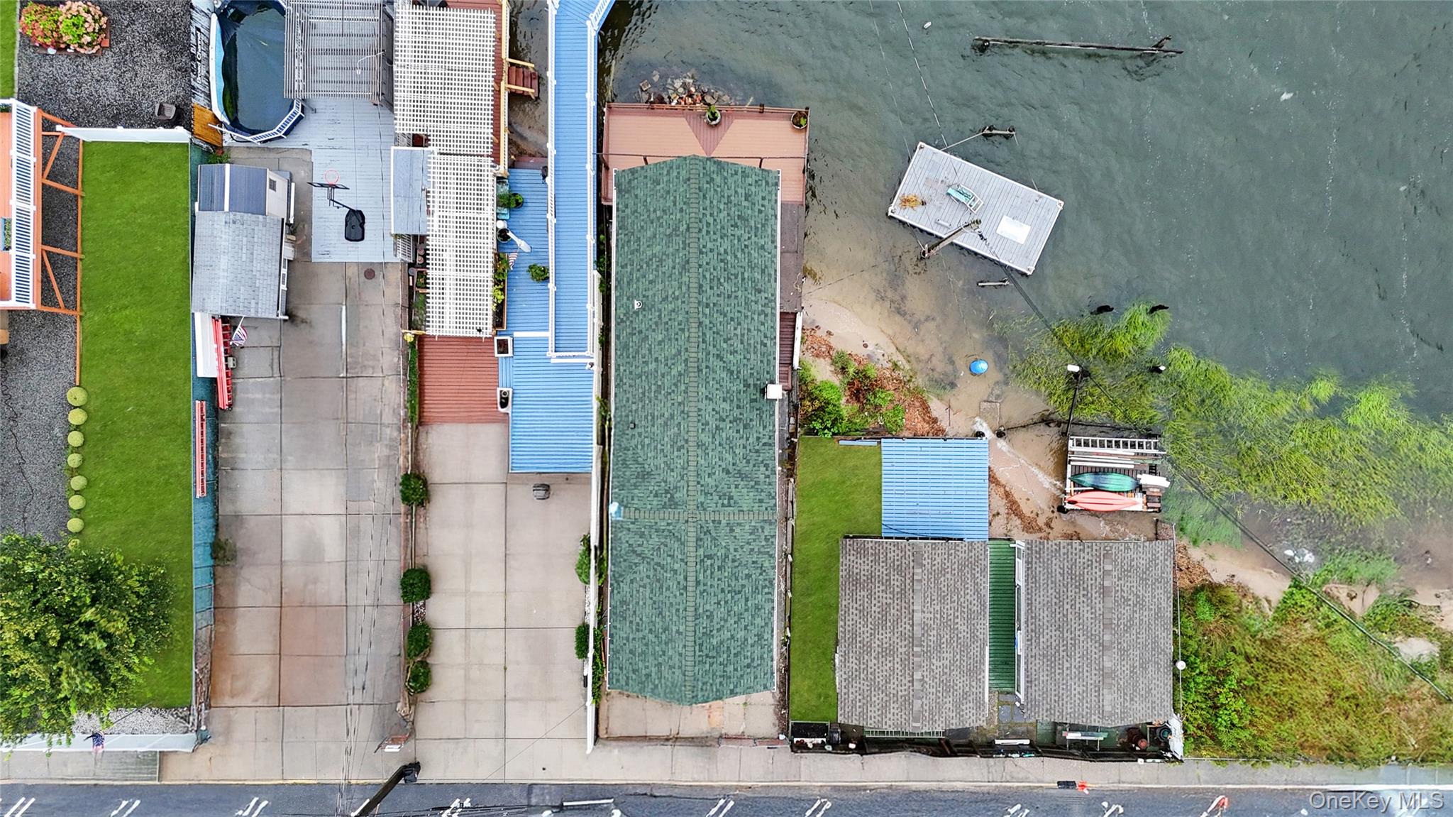 21 Van Brunt Road Queens, NY 11693 - Photo 2 of 17 Aerial view