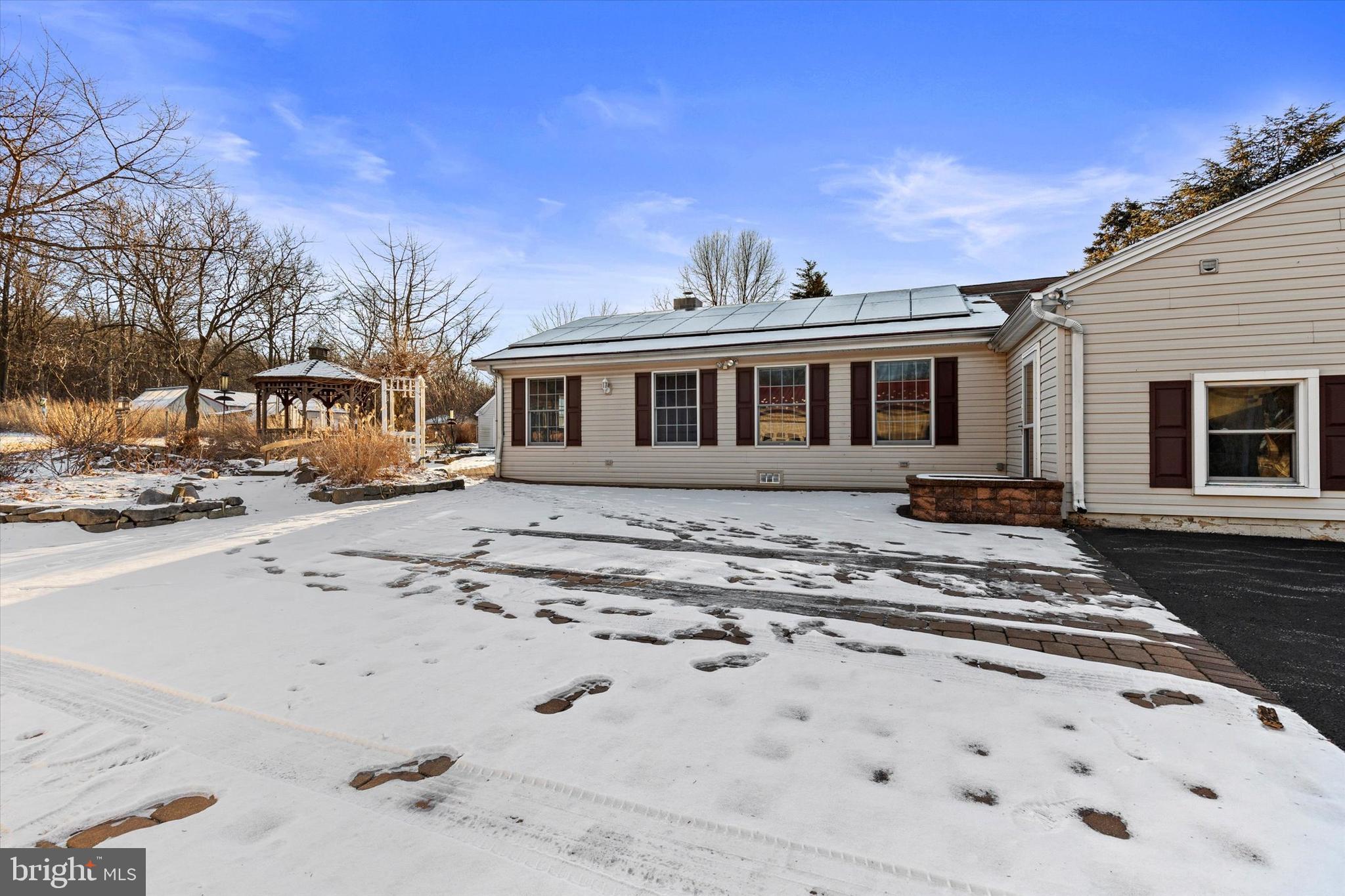 107 West Ridge Road Dillsburg, PA 17019 - Photo 6 of 110 Gallery Image 6