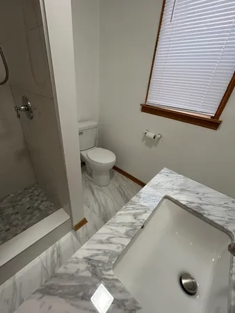 $2,500 | 2624 West Walton Street, Unit 1, Chicago, IL 60622
