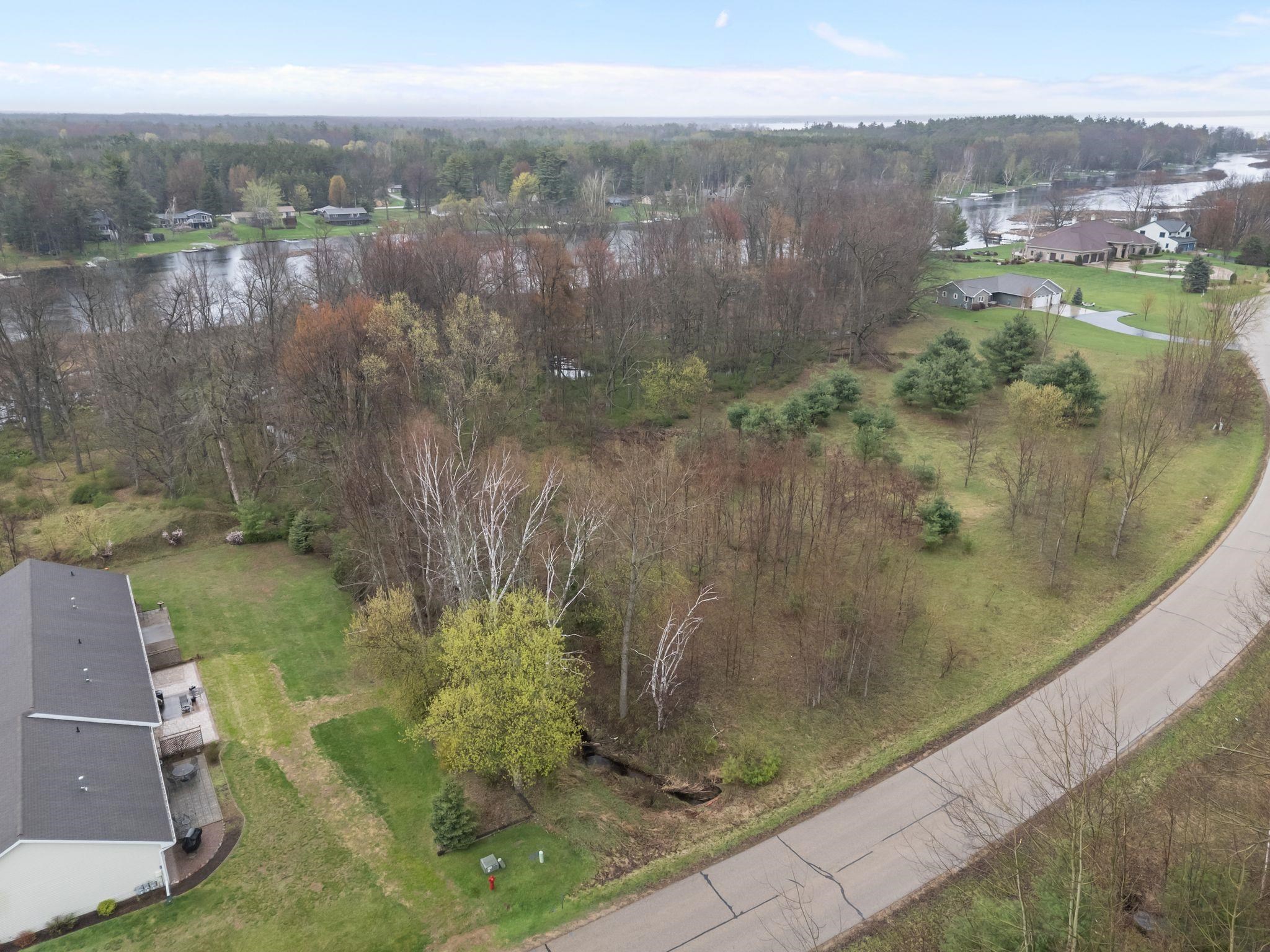 Channel Trace, Unit 9 Shawano, WI 54166 - Photo 6 of 13