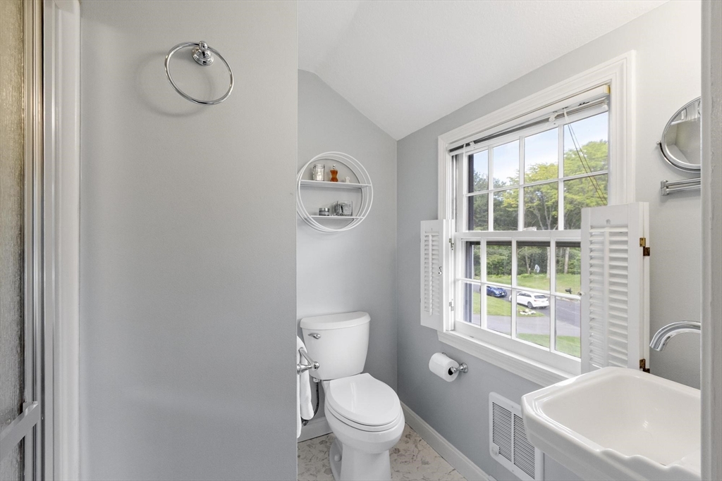 9 Butternut Road Westford, MA 01886 - Photo 22 of 42