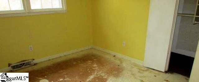 212 Crepe Myrtle Court Greenville, SC 29607 - Photo 14 of 16 Gallery Image 14