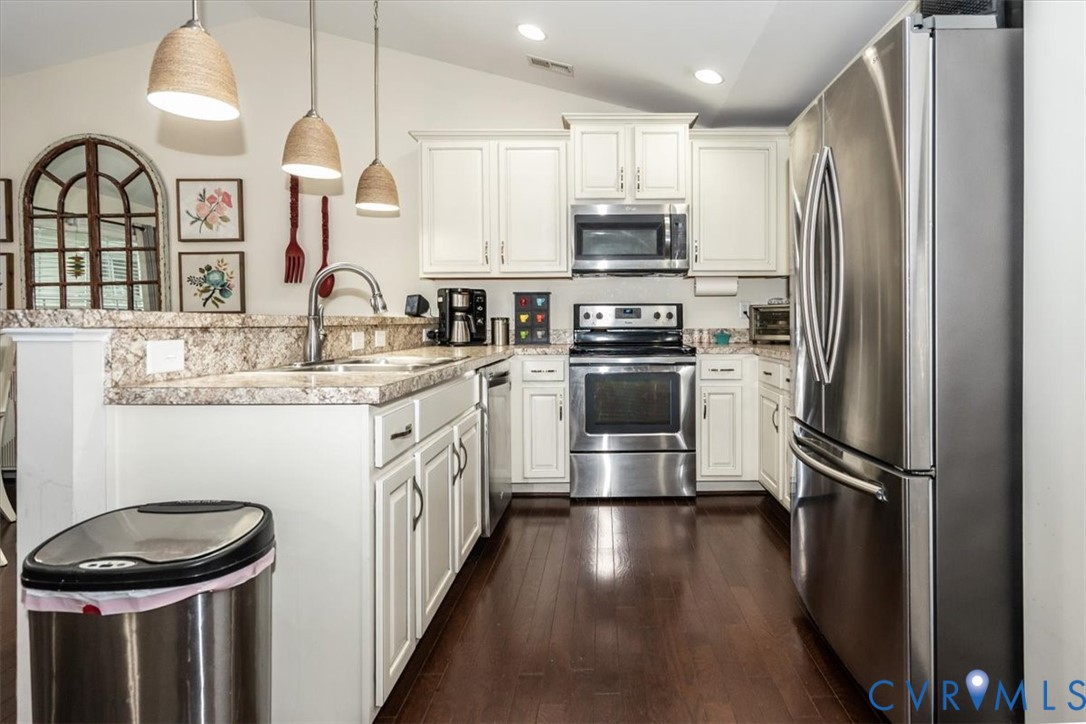 4733 Kennington Park Road Aylett, VA 23009 - Photo 12 of 40