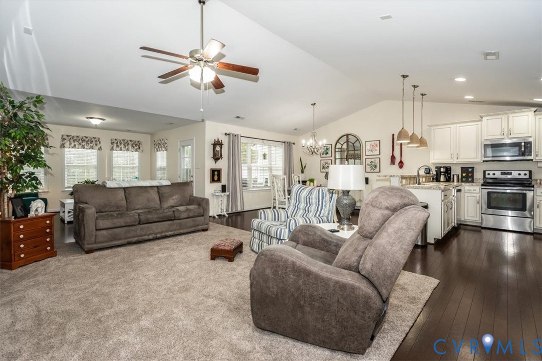 4733 Kennington Park Road Aylett, VA 23009 - Photo 16 of 40