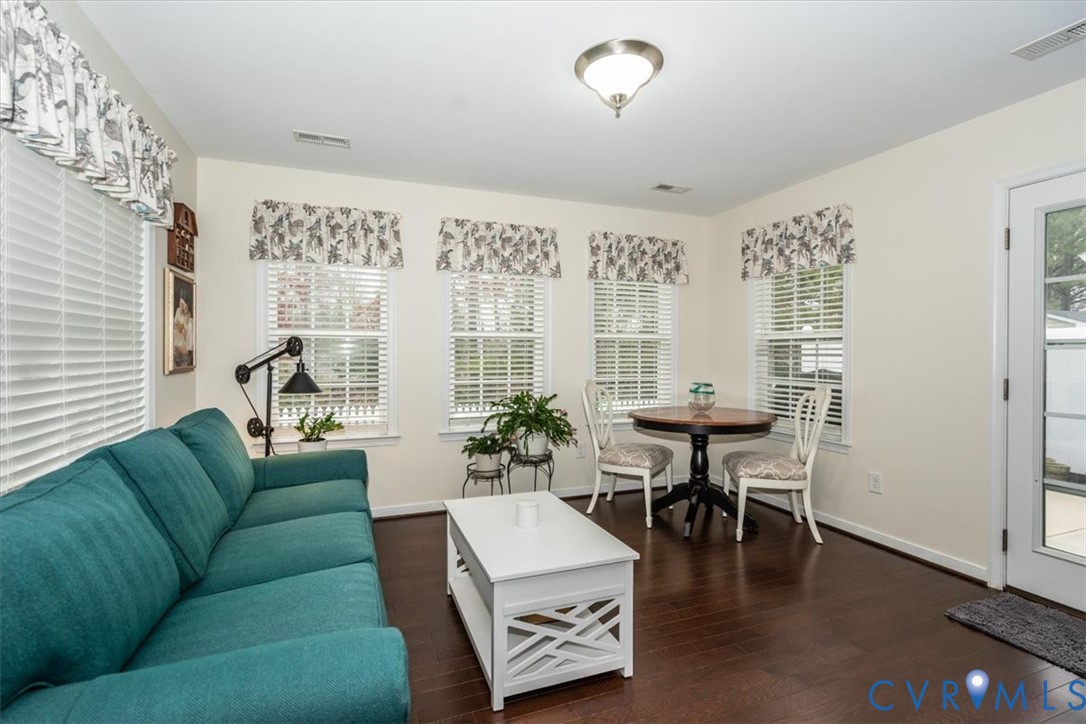 4733 Kennington Park Road Aylett, VA 23009 - Photo 7 of 40