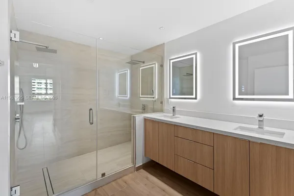 $8,150 | 251 Crandon Boulevard, Unit 531, Key Biscayne, FL 33149