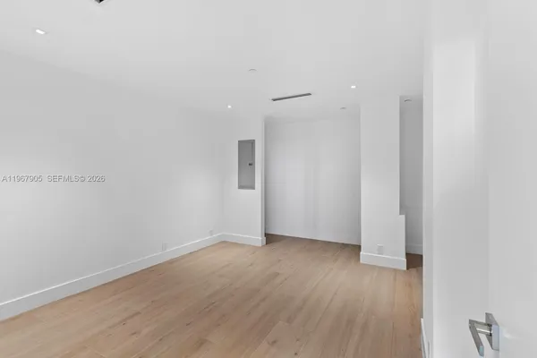 $8,150 | 251 Crandon Boulevard, Unit 531, Key Biscayne, FL 33149