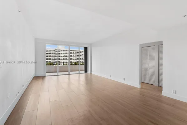 $8,150 | 251 Crandon Boulevard, Unit 531, Key Biscayne, FL 33149