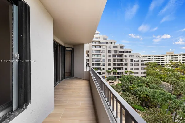 $8,150 | 251 Crandon Boulevard, Unit 531, Key Biscayne, FL 33149