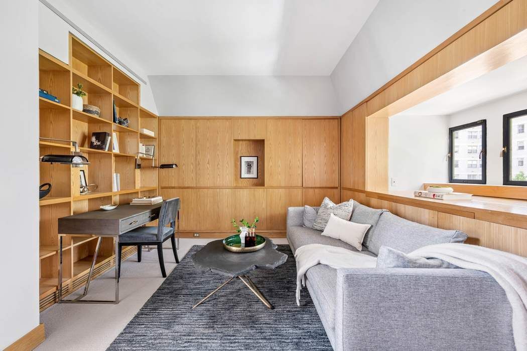155 East 69th Street Manhattan, NY 10021 - Photo 12 of 16
