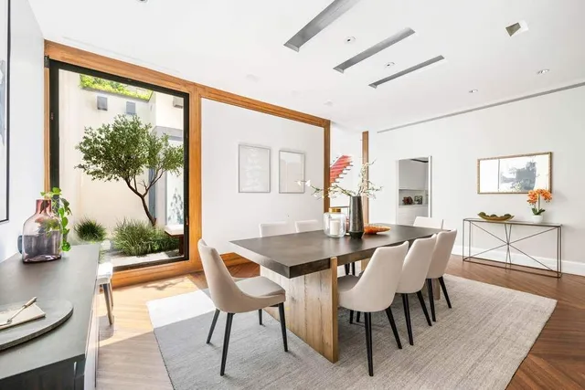 $9,500,000 | 155 East 69th Street | Lenox Hill
