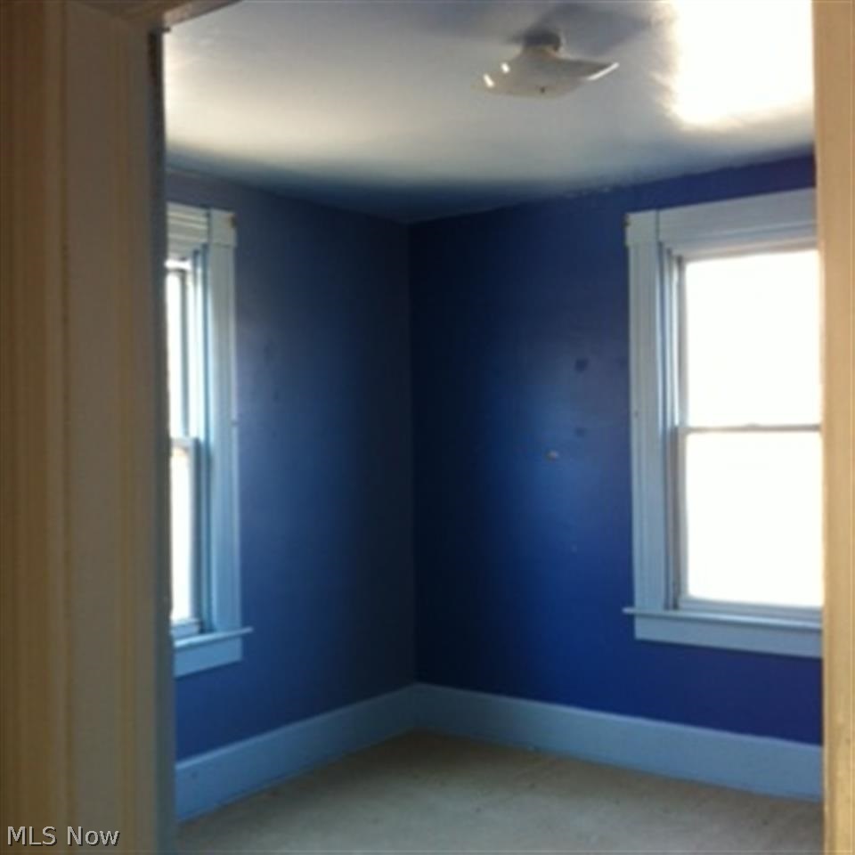 305 Spring Street Toronto, OH 43964 - Photo 11 of 16 Gallery Image 11