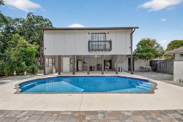 $4,990 | 1214 Park Lane, Haverhill, FL 33417