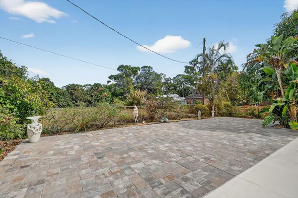 $4,990 | 1214 Park Lane, Haverhill, FL 33417