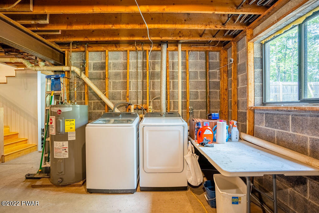 71 Ruffed Grouse Road Lakeville, PA 18438 - Photo 37 of 58 Washer and dryer