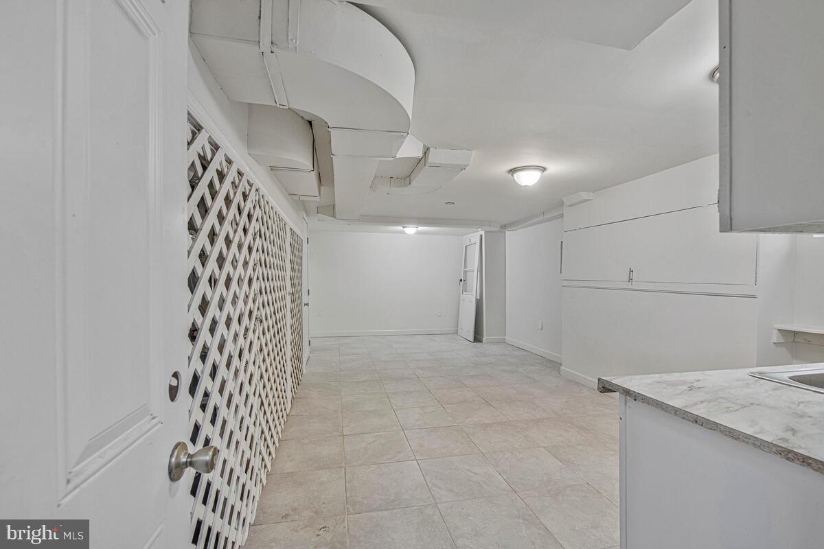 107 Joliet Street Washington, DC 20032 - Photo 39 of 52 a view of entryway with kitchen