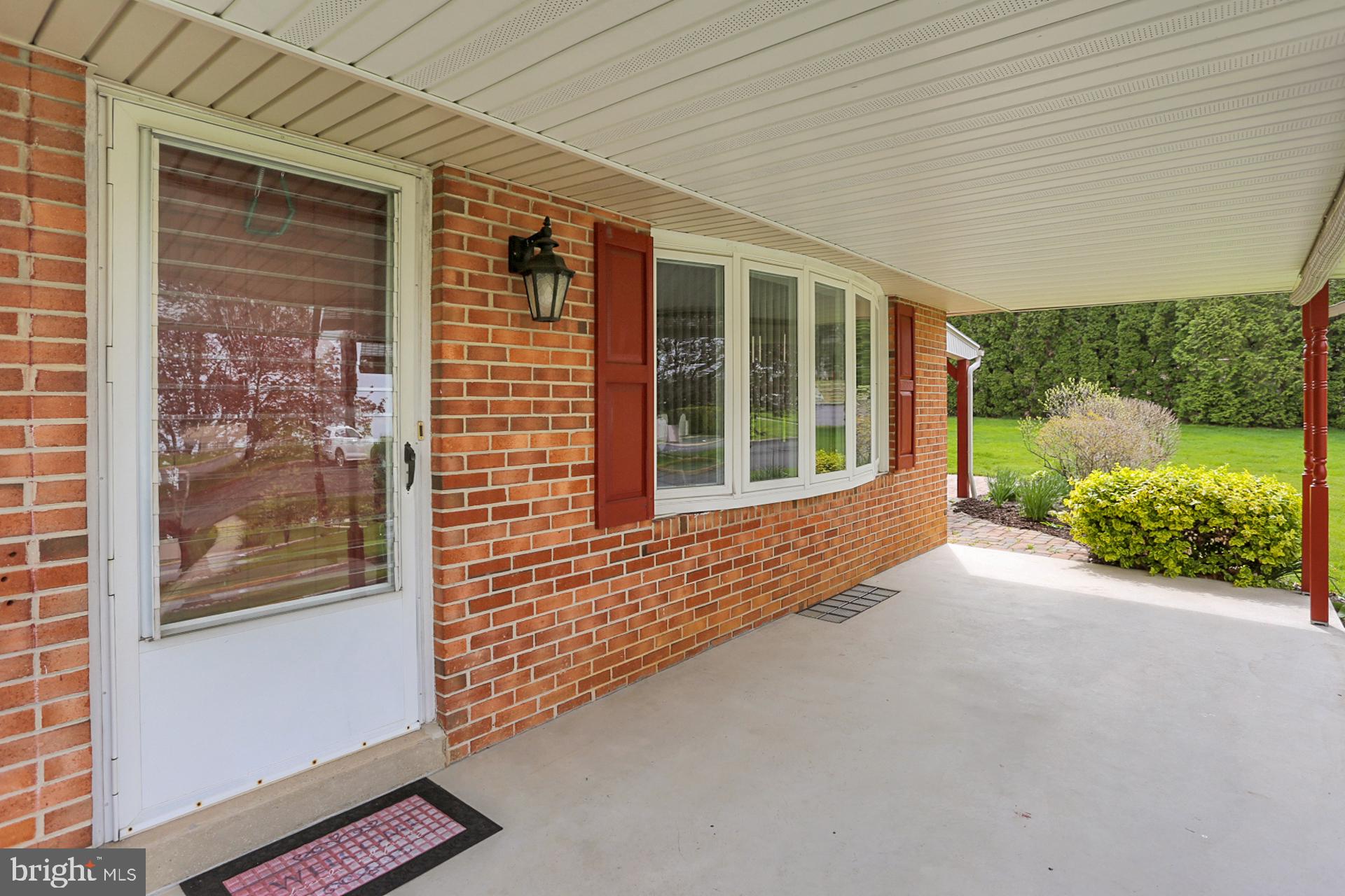 3823 Rosewood Road Reading, PA 19605 - Photo 8 of 30 Gallery Image 8
