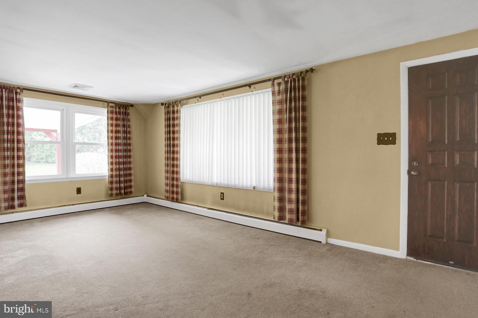 3823 Rosewood Road Reading, PA 19605 - Photo 10 of 30 Gallery Image 10