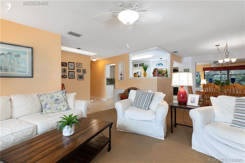 4940 Southeast Pine Ridge Way Stuart, FL 34997 - Photo 15 of 45 Gallery Image 15