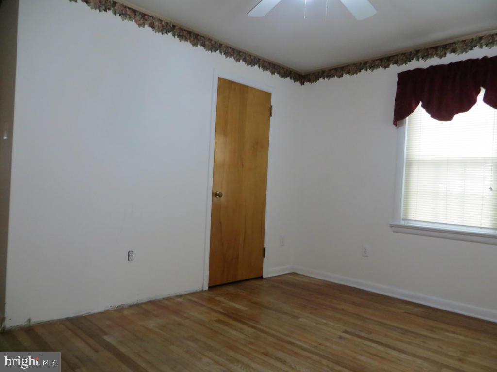 1406 North Colebrook Road Manheim, PA 17545 - Photo 14 of 37