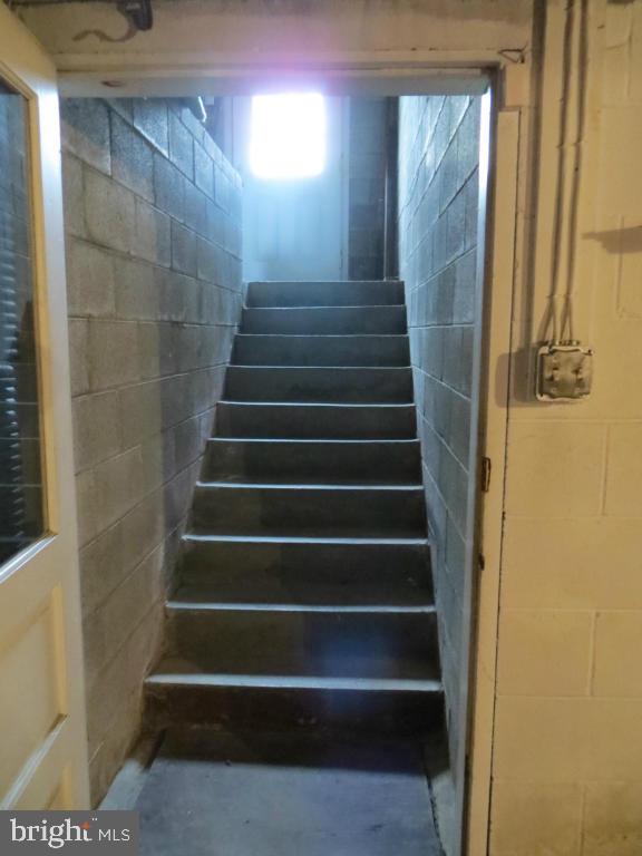 1406 North Colebrook Road Manheim, PA 17545 - Photo 29 of 37