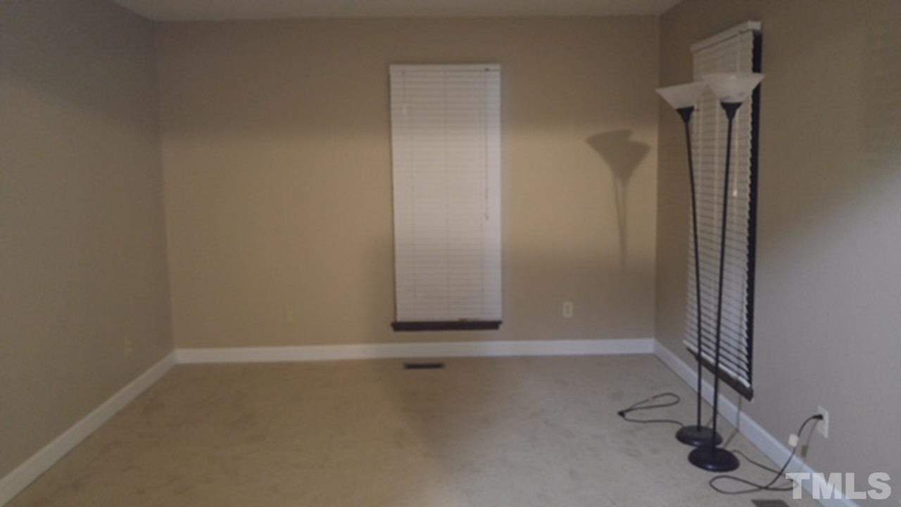 5405 Chilham Place Raleigh, NC 27612 - Photo 18 of 20 Gallery Image 18