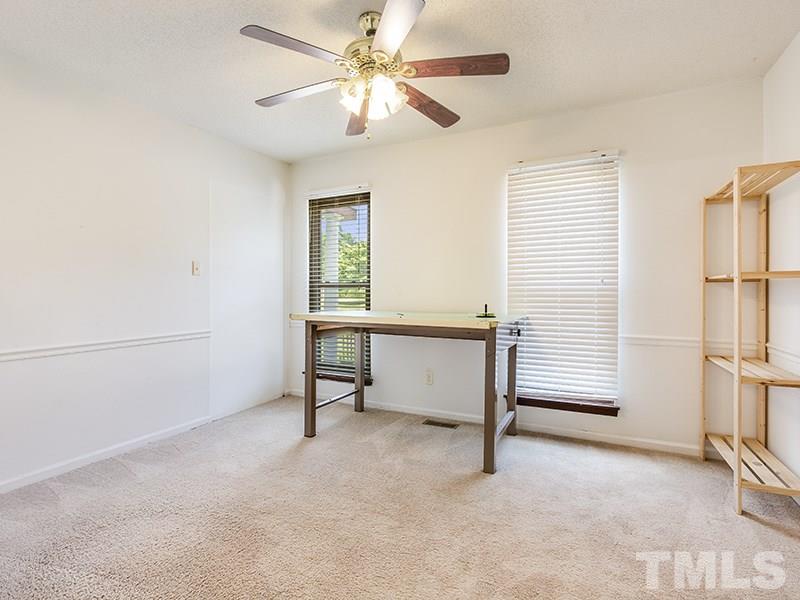 5405 Chilham Place Raleigh, NC 27612 - Photo 19 of 20 Gallery Image 19